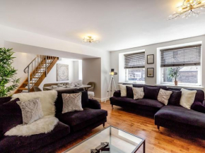Queen Anne Suite